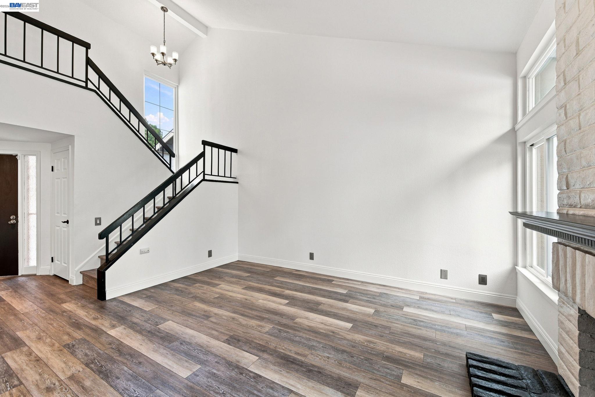 2423 Blackpool Ln