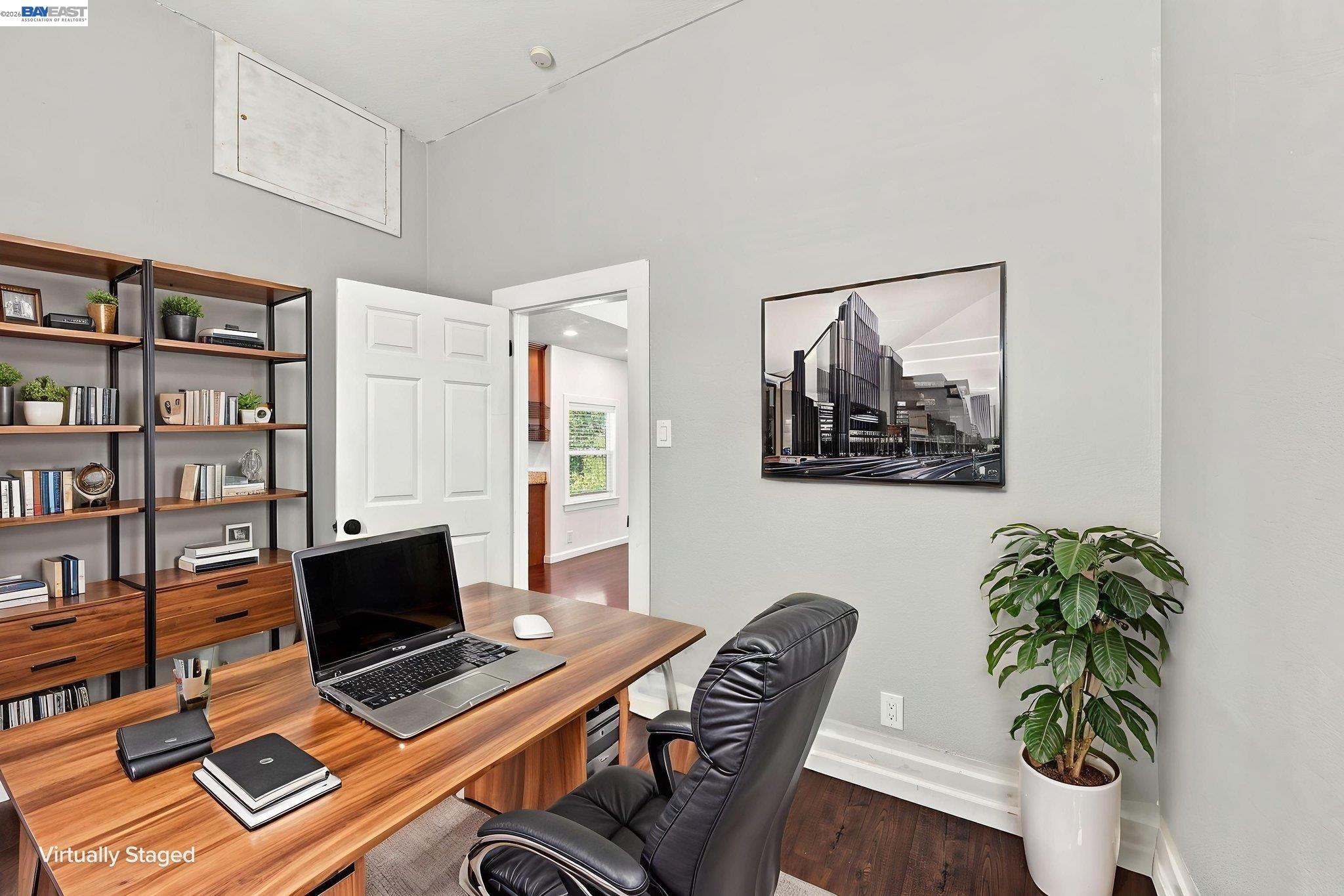 22729 Yolo St