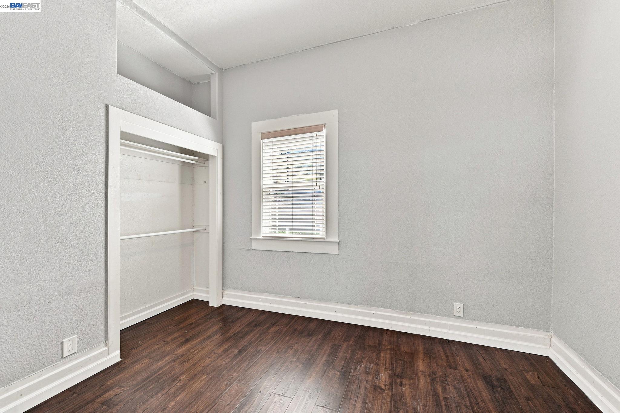 22729 Yolo St