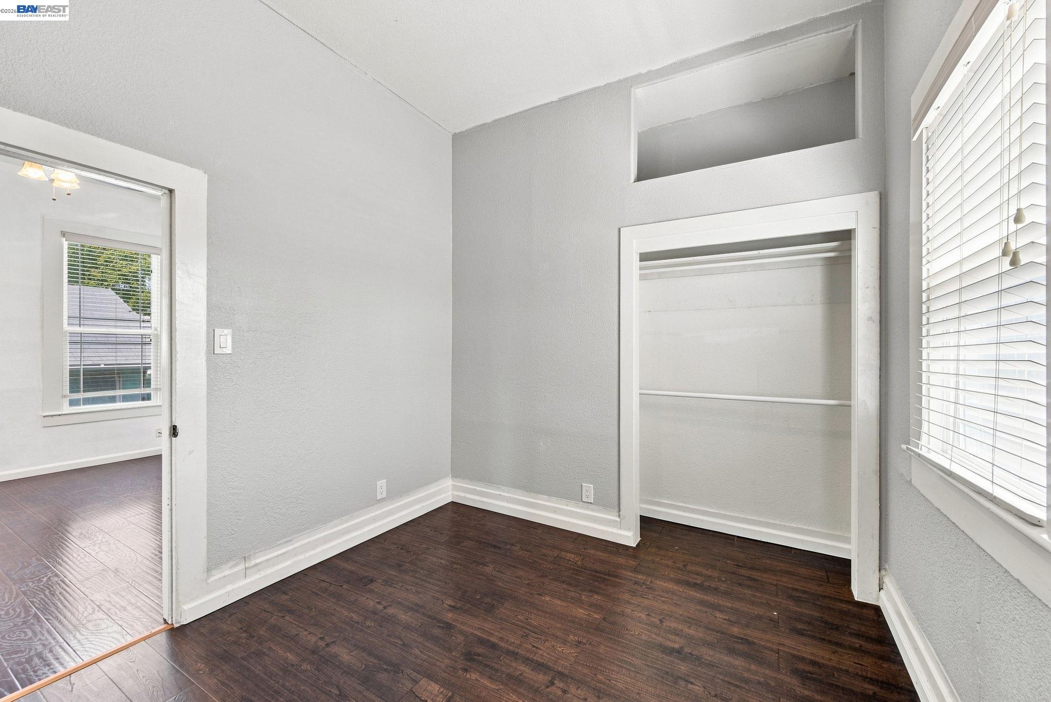 22729 Yolo St