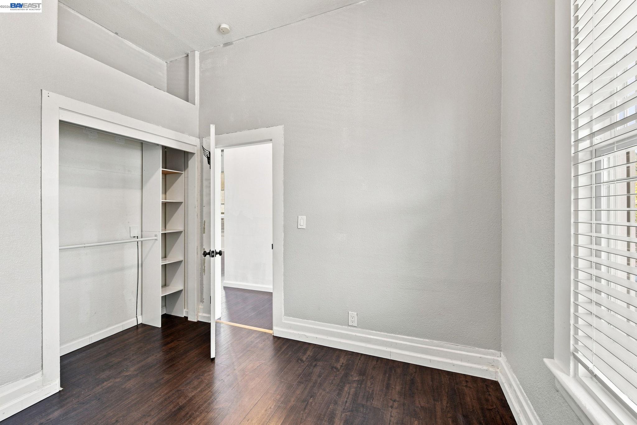 22729 Yolo St