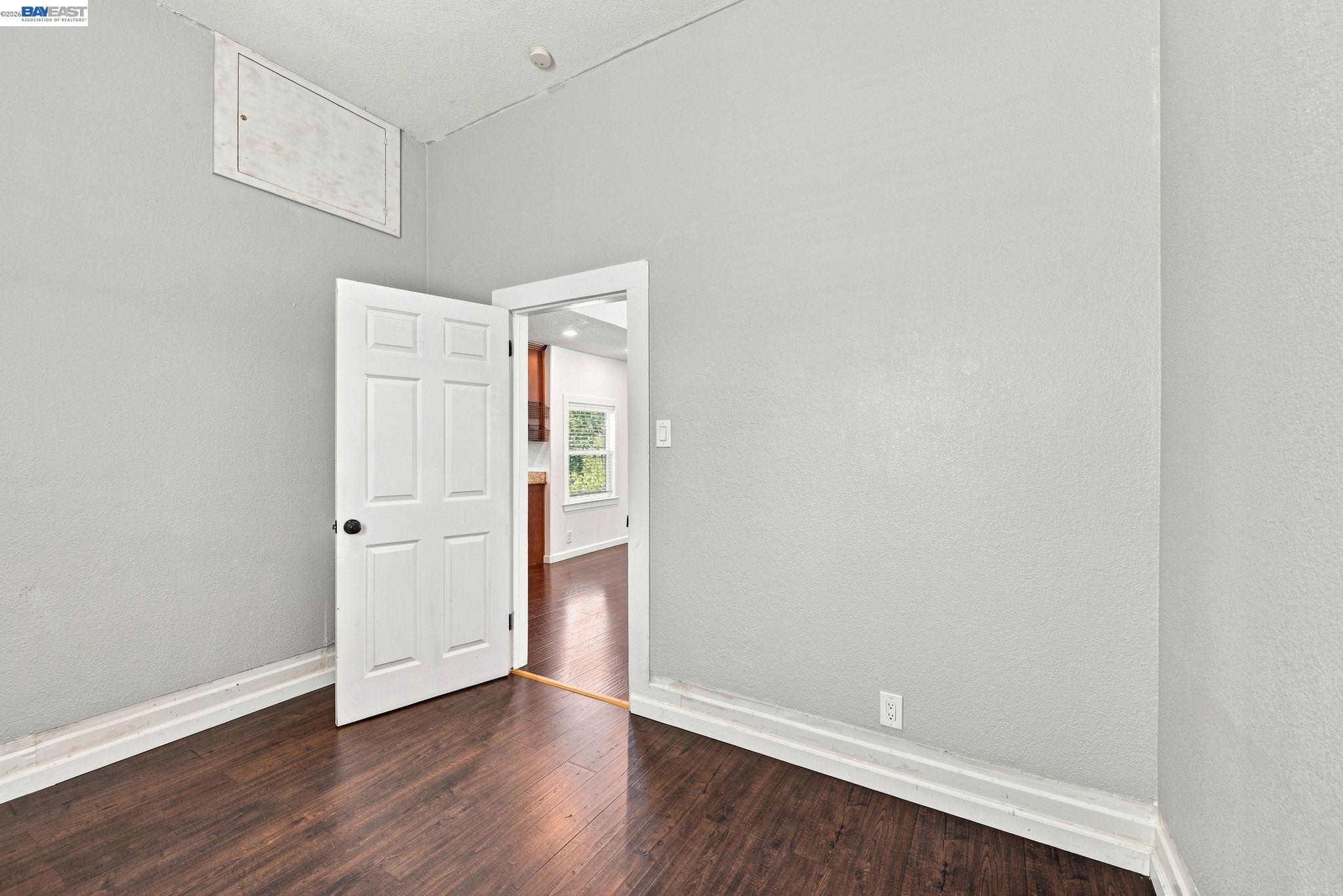 22729 Yolo St
