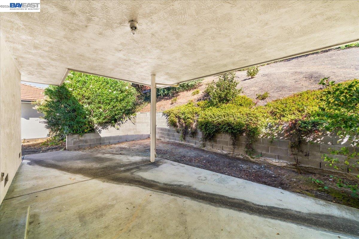 1356 Scenicview Dr
