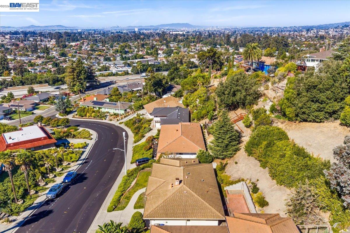 1356 Scenicview Dr