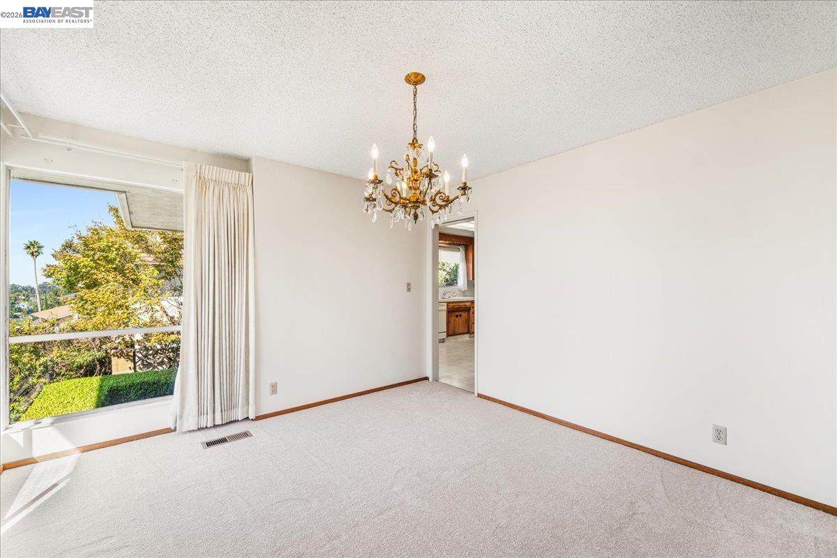 1356 Scenicview Dr