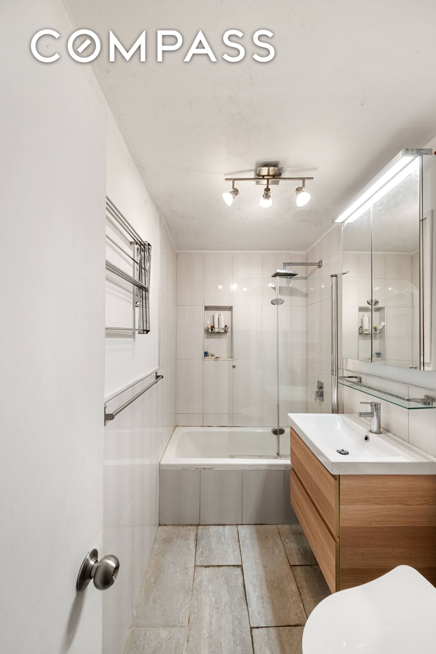 376 Broadway 4F
