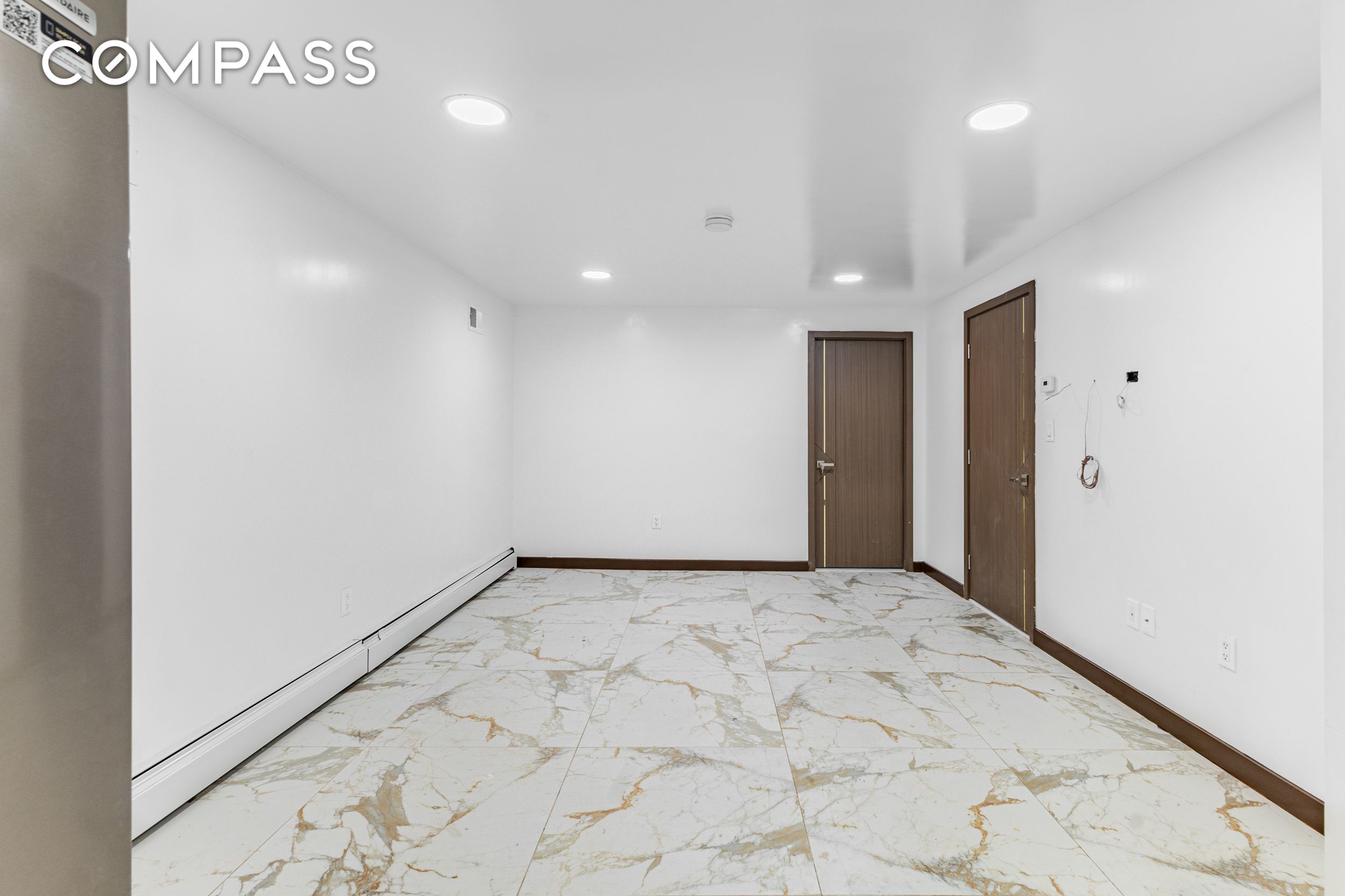 902 Lafayette Avenue