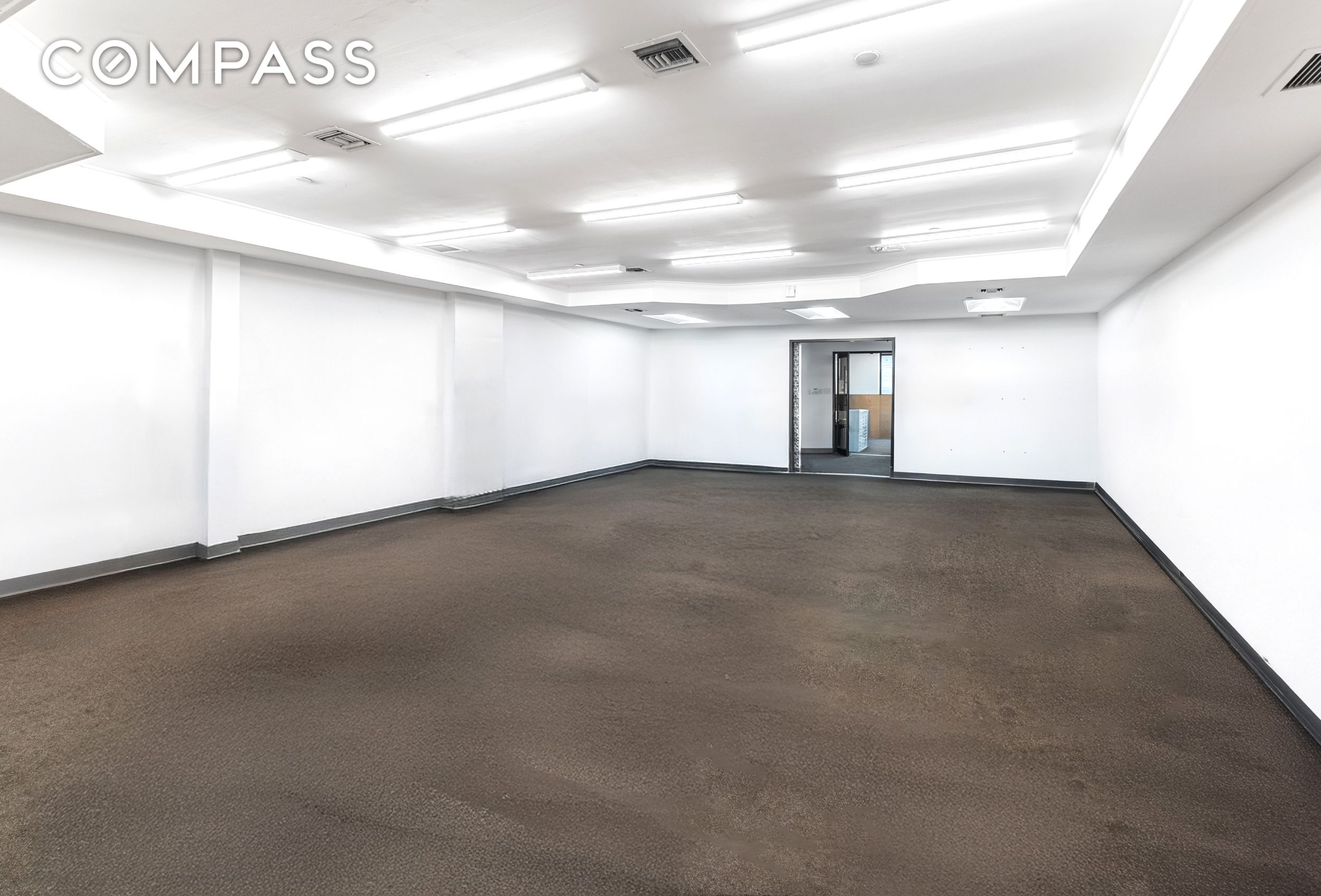 47 E 19th Street 4