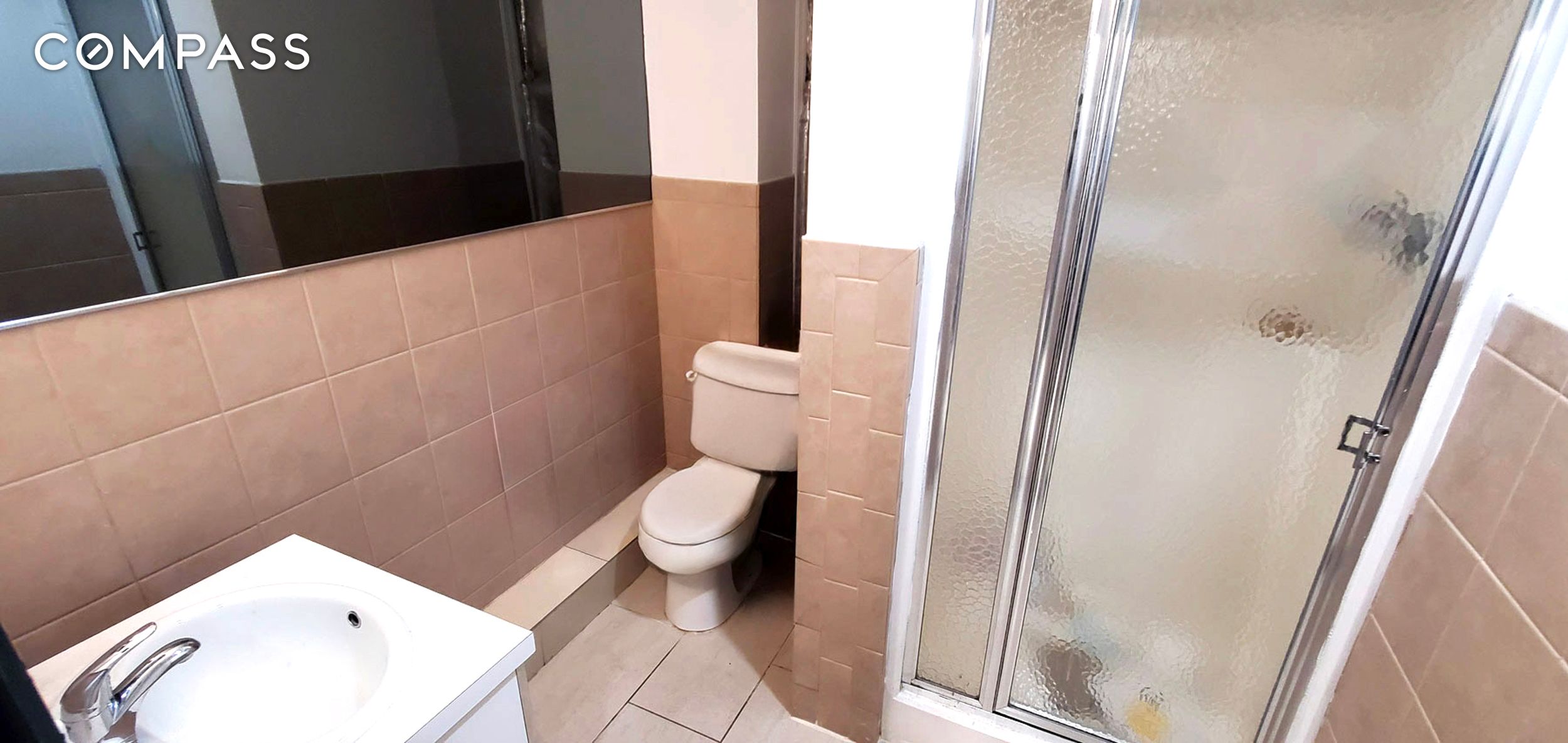 47 E 19th Street 4