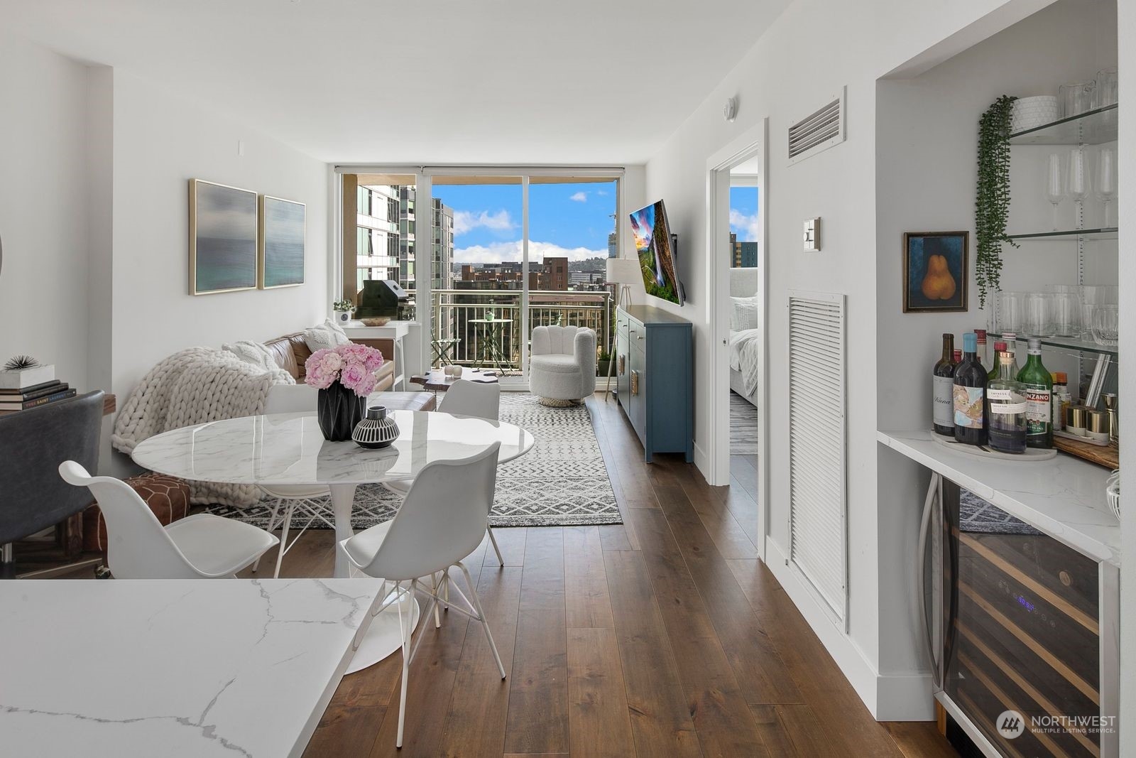 2600 2nd Avenue Unit: 1601