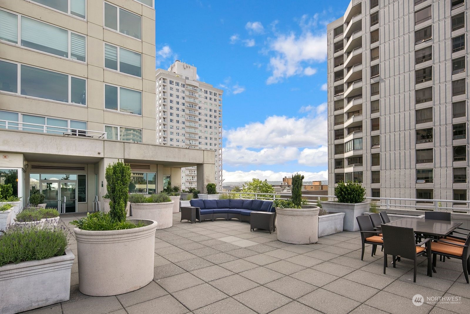 2600 2nd Avenue Unit: 1601