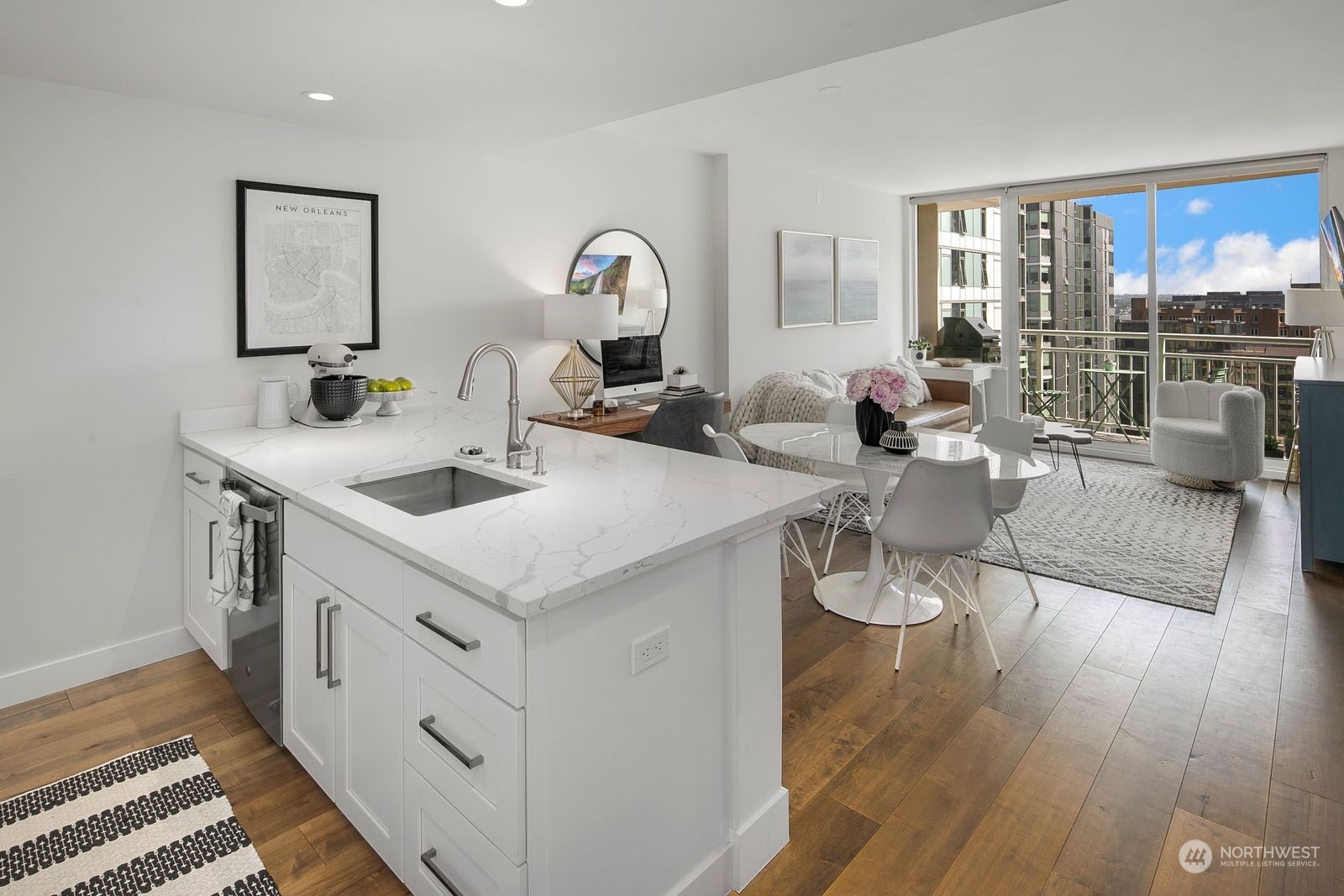 2600 2nd Avenue Unit: 1601