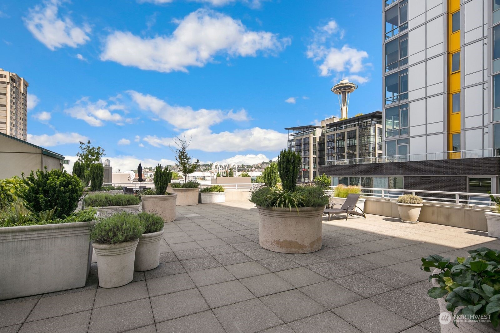 2600 2nd Avenue Unit: 1601