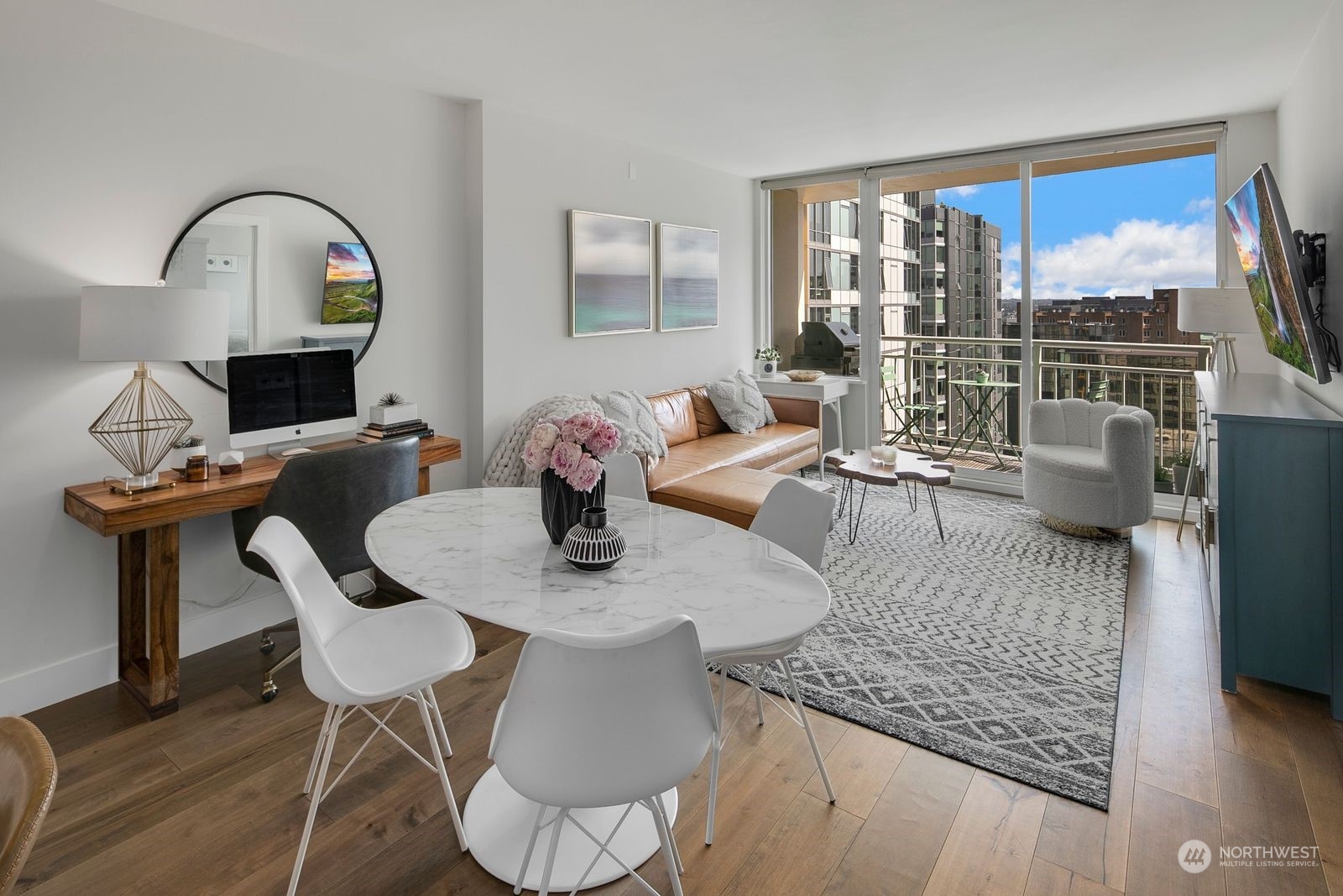 2600 2nd Avenue Unit: 1601