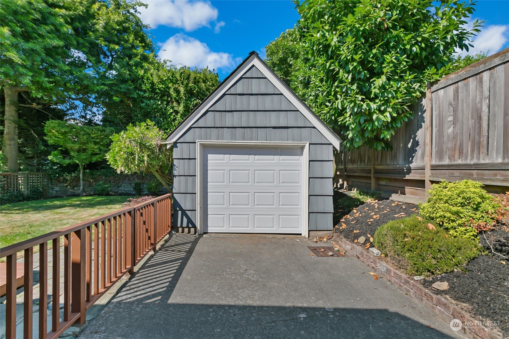 2918 W Blaine Street