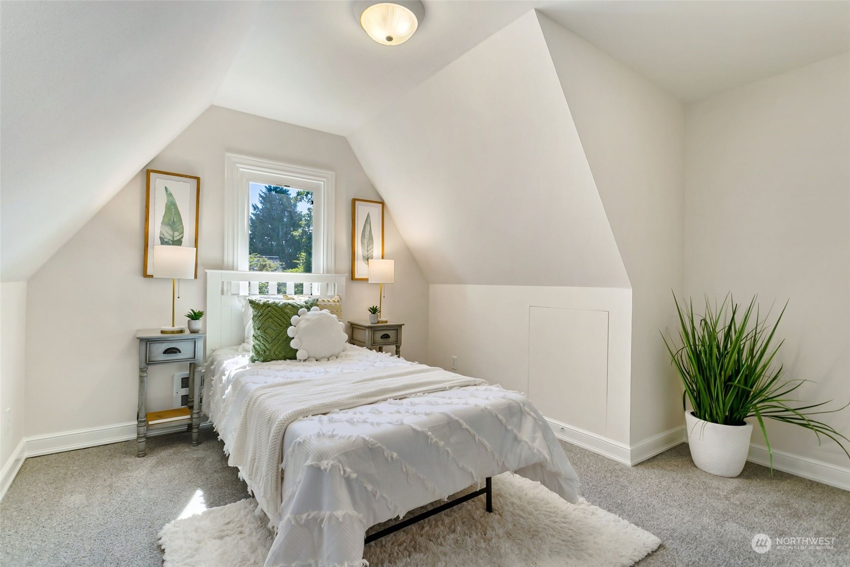 2918 W Blaine Street