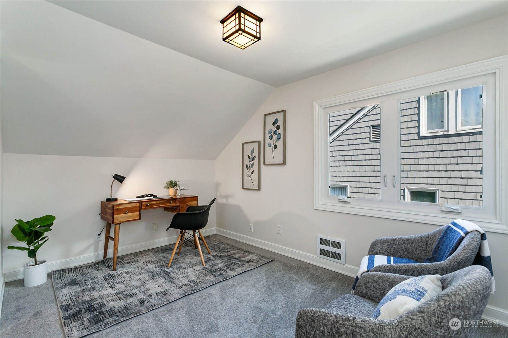 2918 W Blaine Street