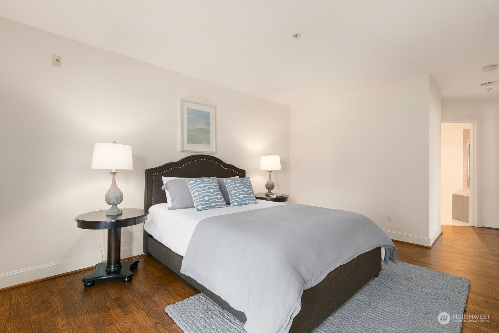 121 Lakeside Avenue Unit: 201