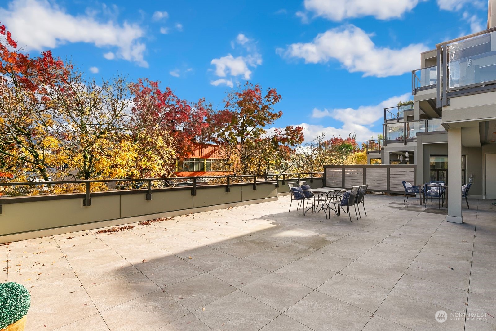 121 Lakeside Avenue Unit: 201