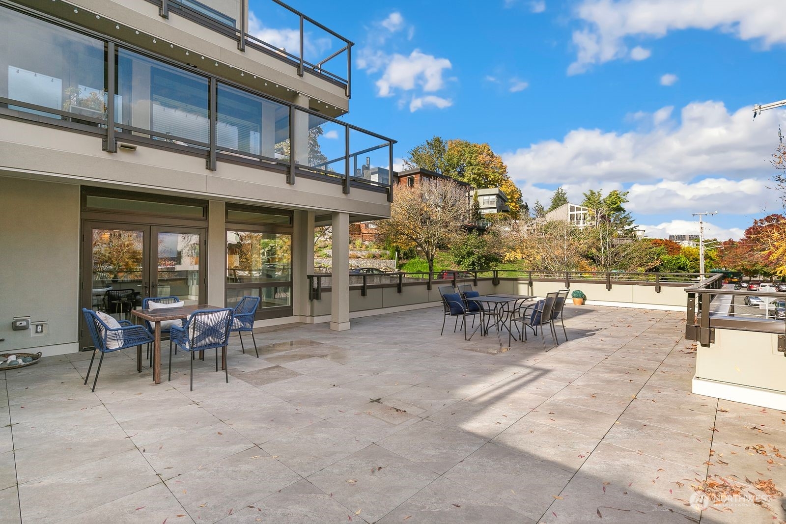 121 Lakeside Avenue Unit: 201