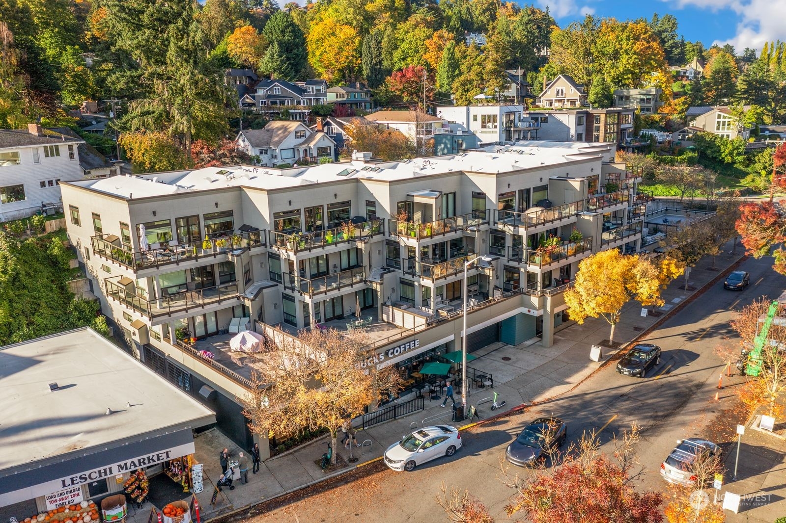 121 Lakeside Avenue Unit: 201