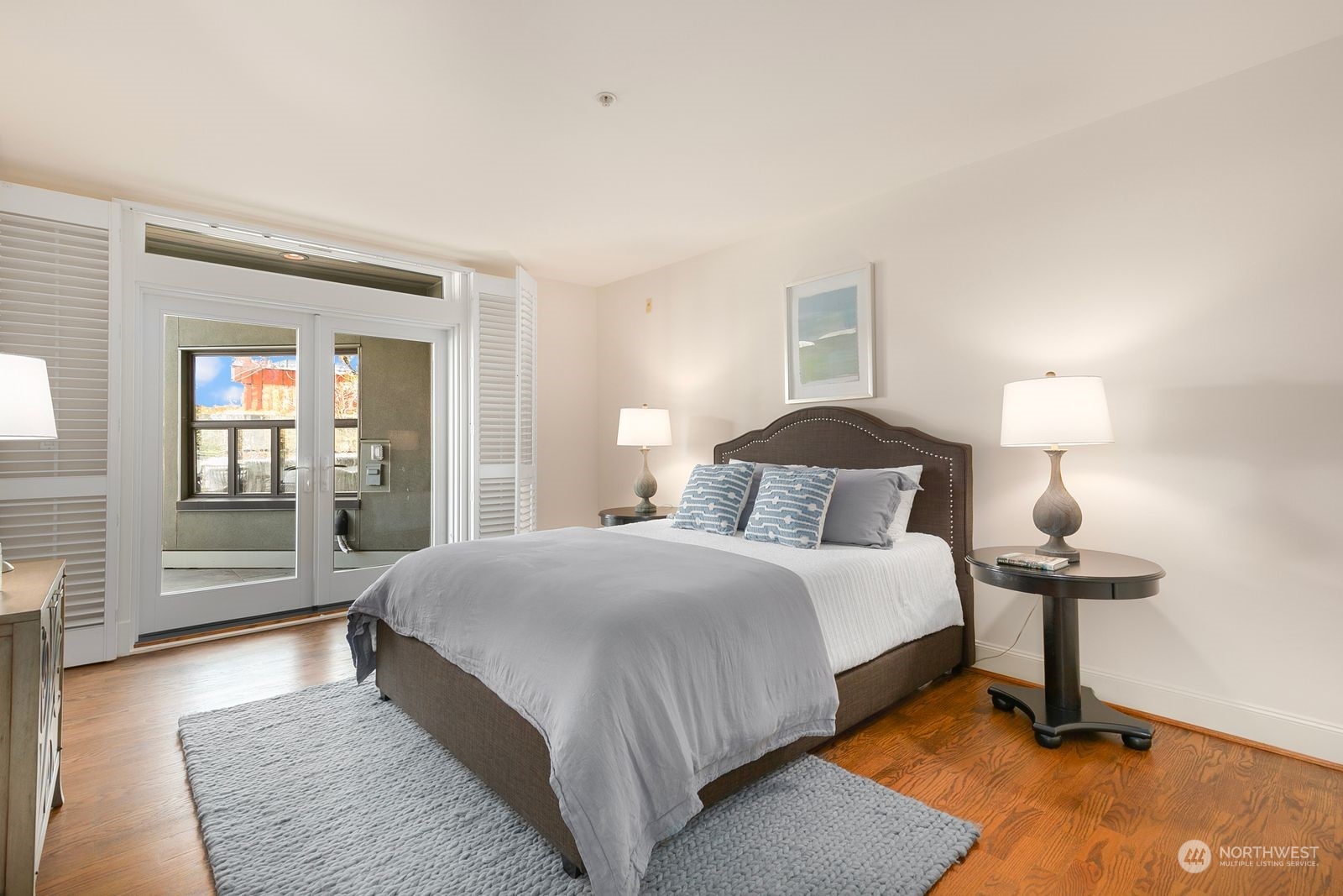 121 Lakeside Avenue Unit: 201