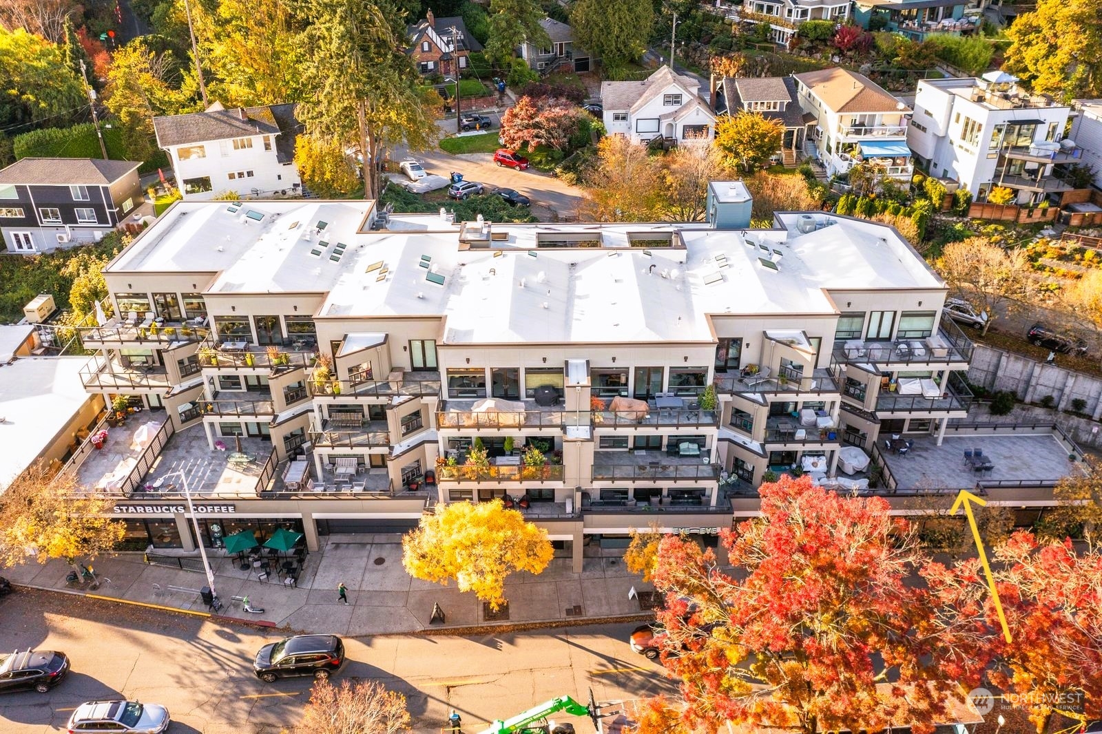 121 Lakeside Avenue Unit: 201