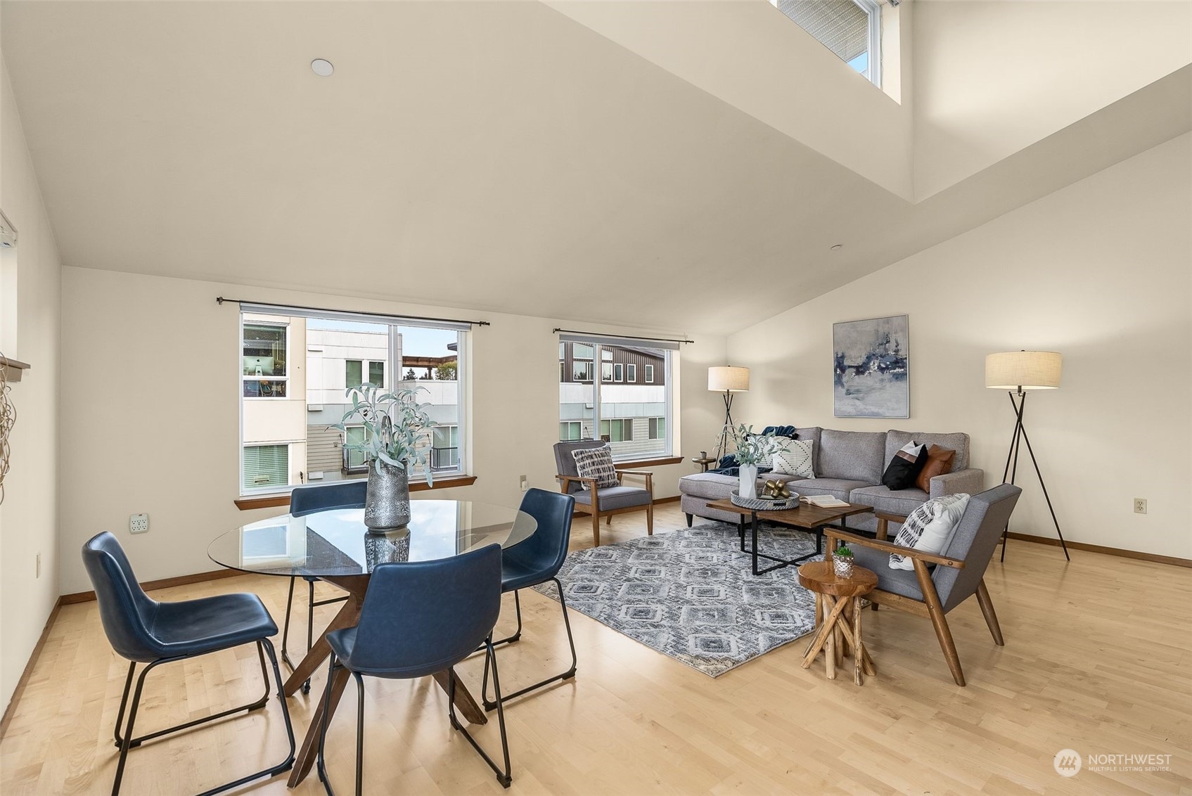 12334 31st Avenue NE Unit: 601