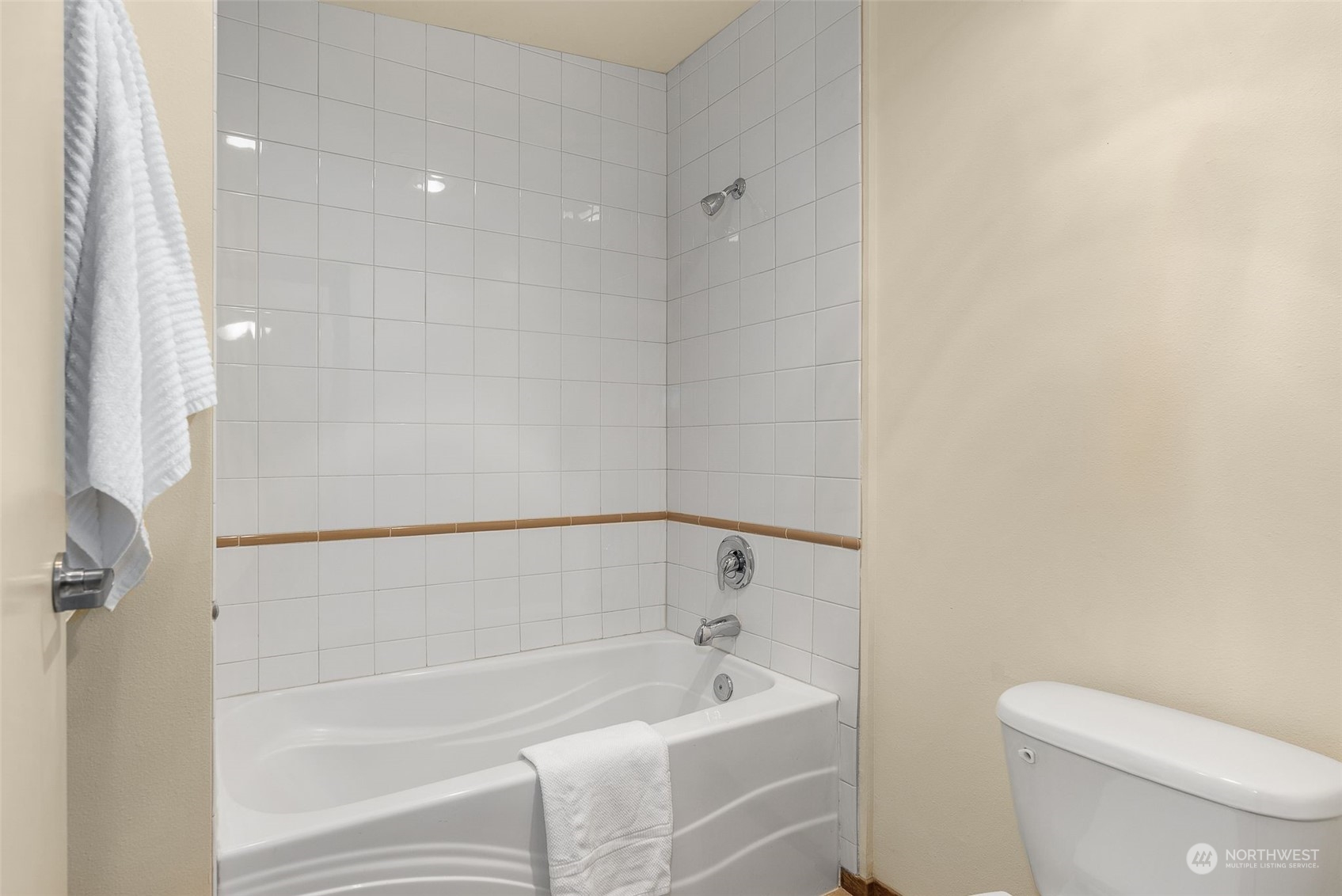 12334 31st Avenue NE Unit: 601