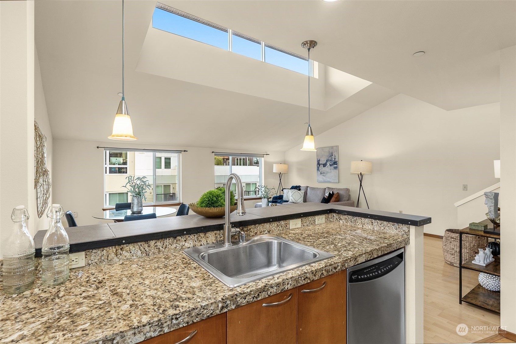 12334 31st Avenue NE Unit: 601