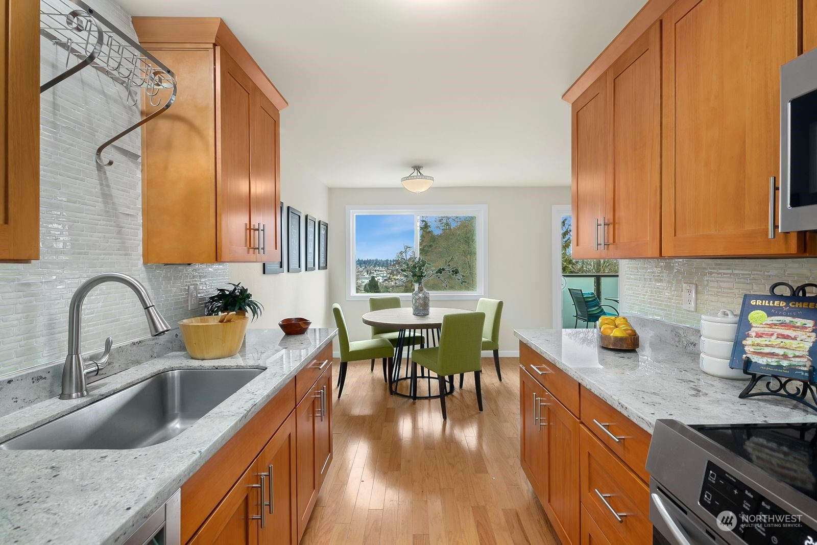 3722 27th Place W Unit: 301