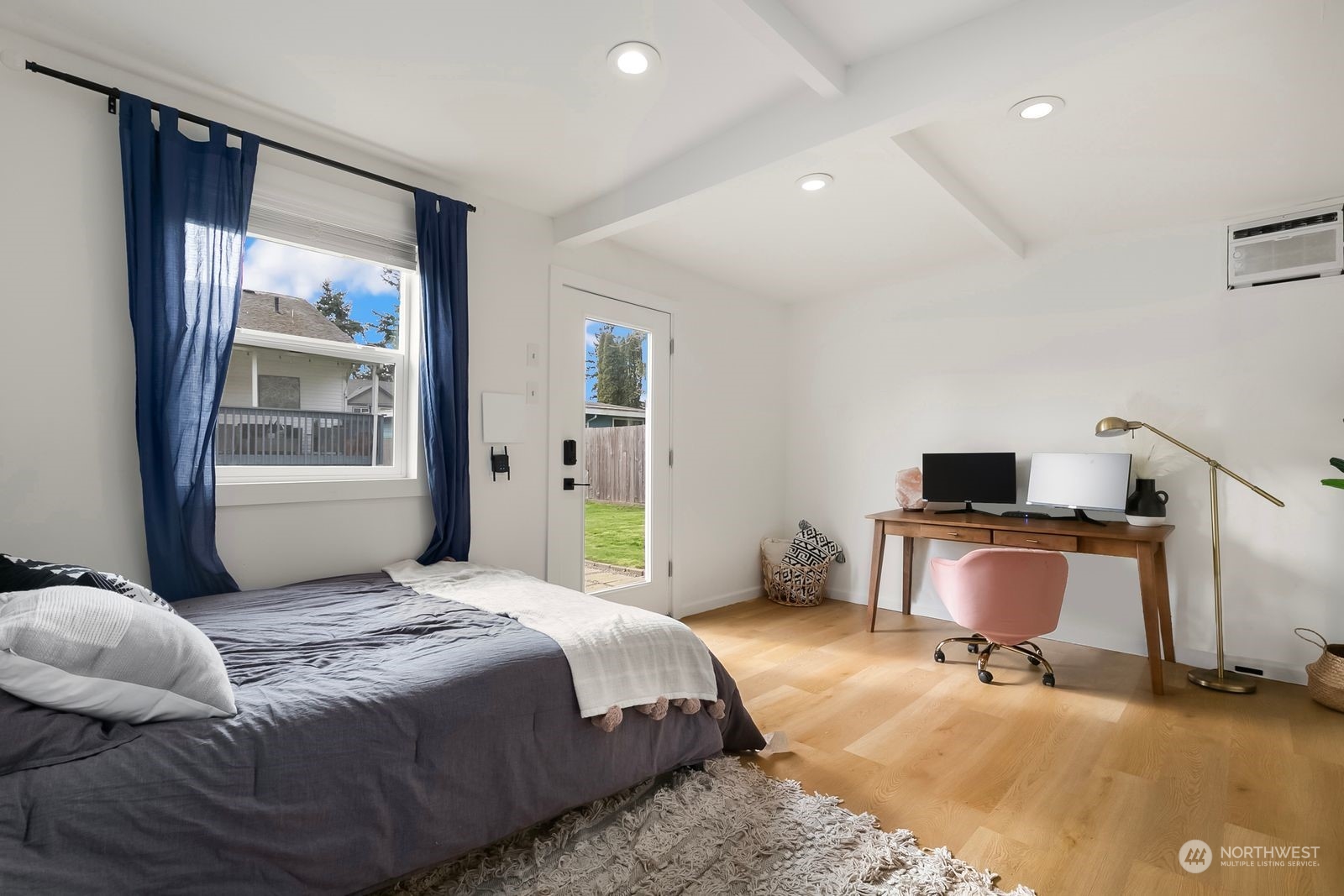 1404 SW 149th Street