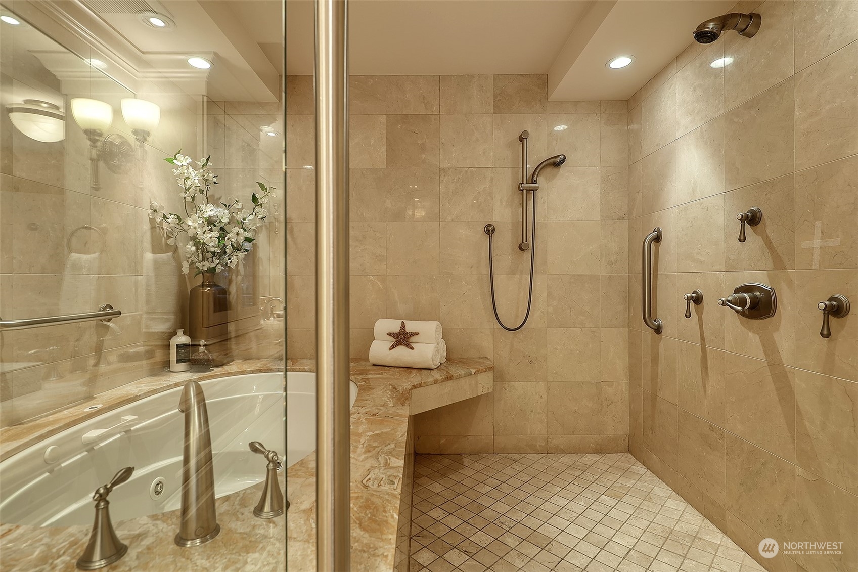 111 W Highland Drive Unit: 3W