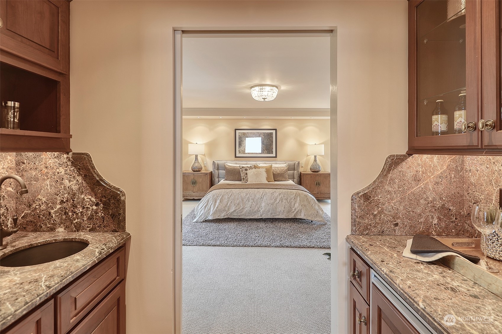 111 W Highland Drive Unit: 3W