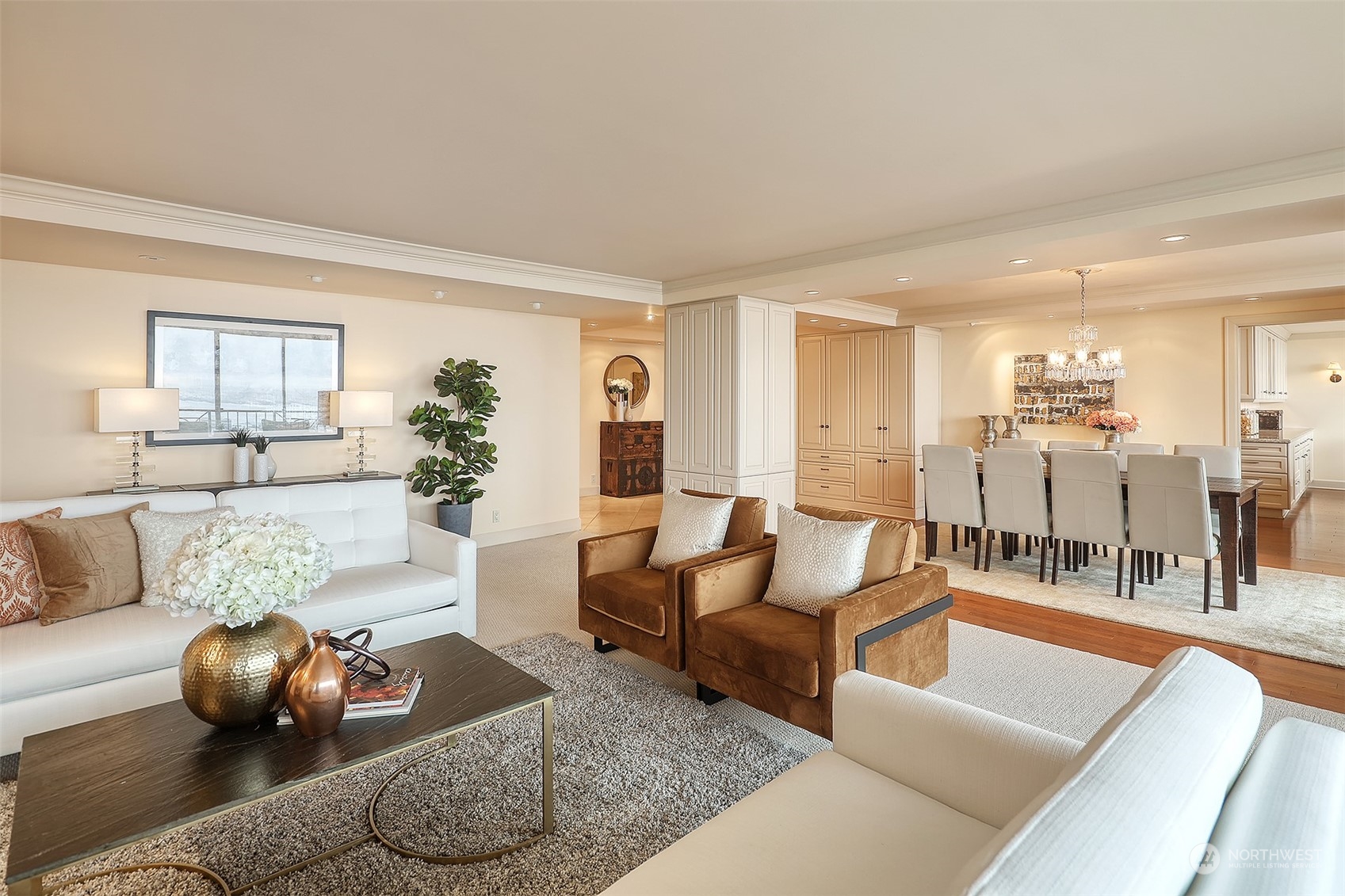 111 W Highland Drive Unit: 3W