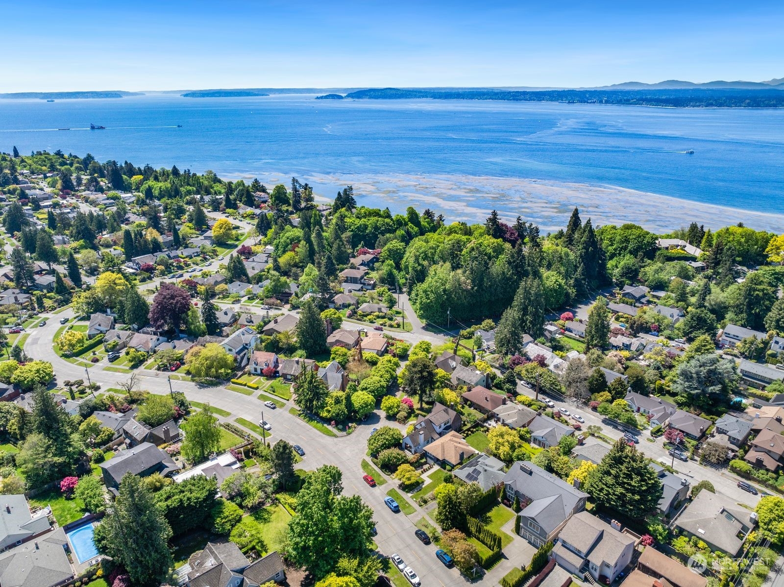 3701 Magnolia Boulevard W