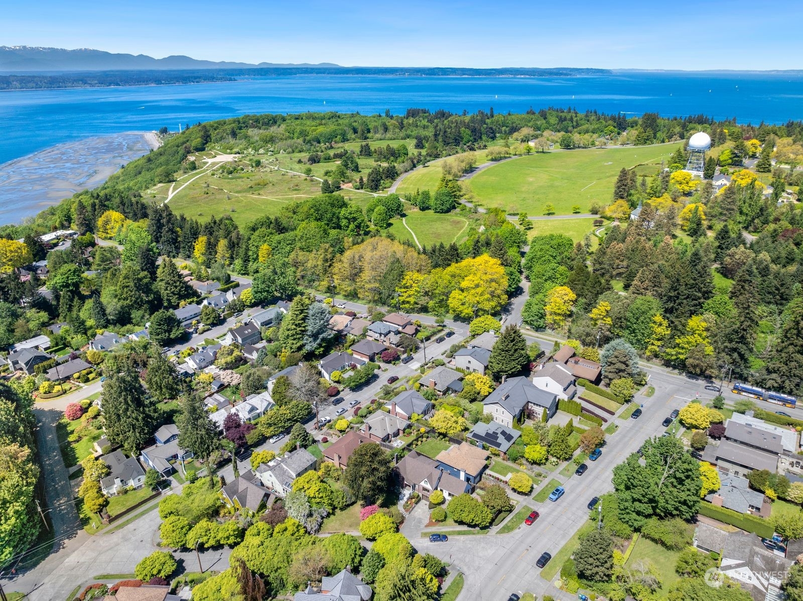 3701 Magnolia Boulevard W