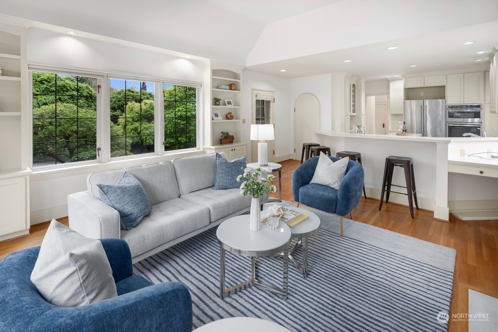 3701 Magnolia Boulevard W