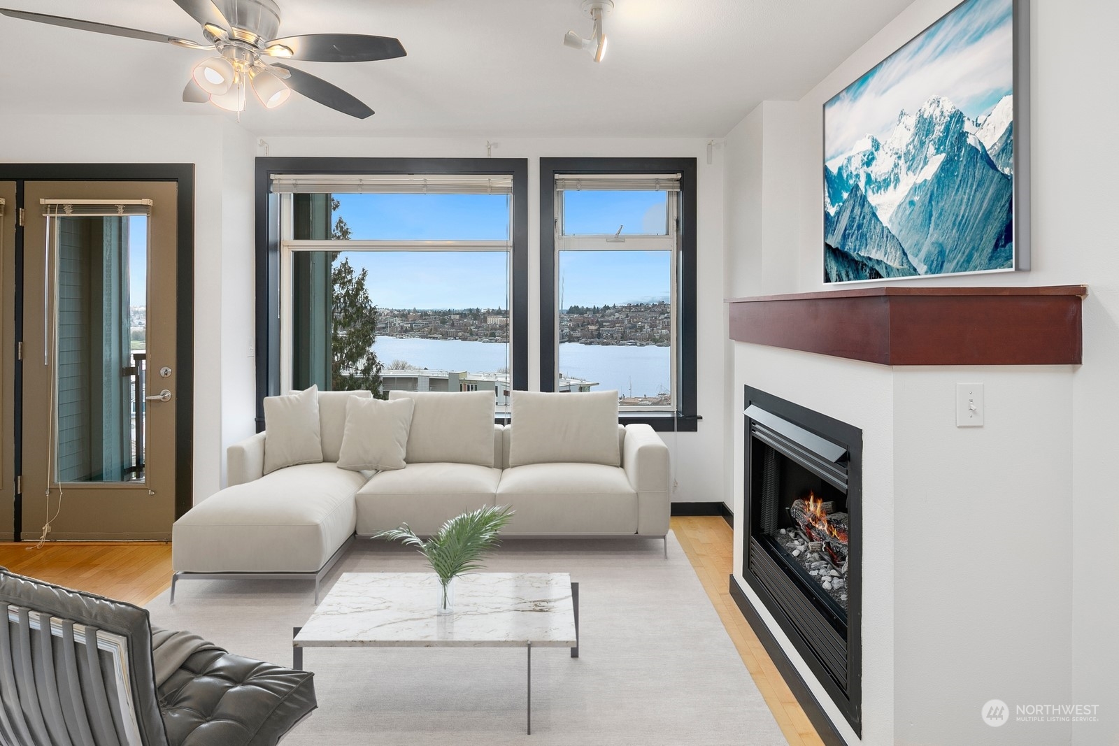 655 Crockett Street Unit: B405