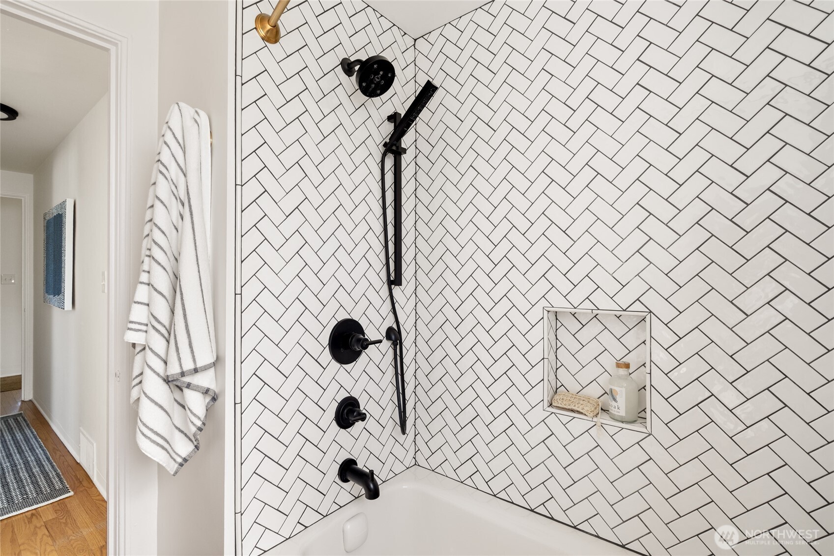 3215 W Bertona Street