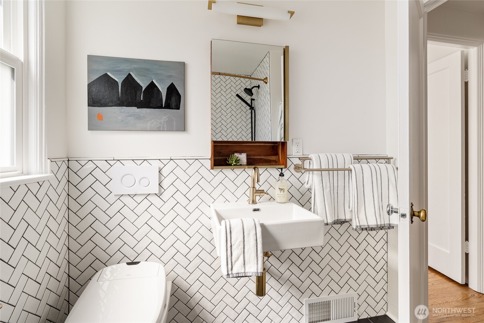 3215 W Bertona Street