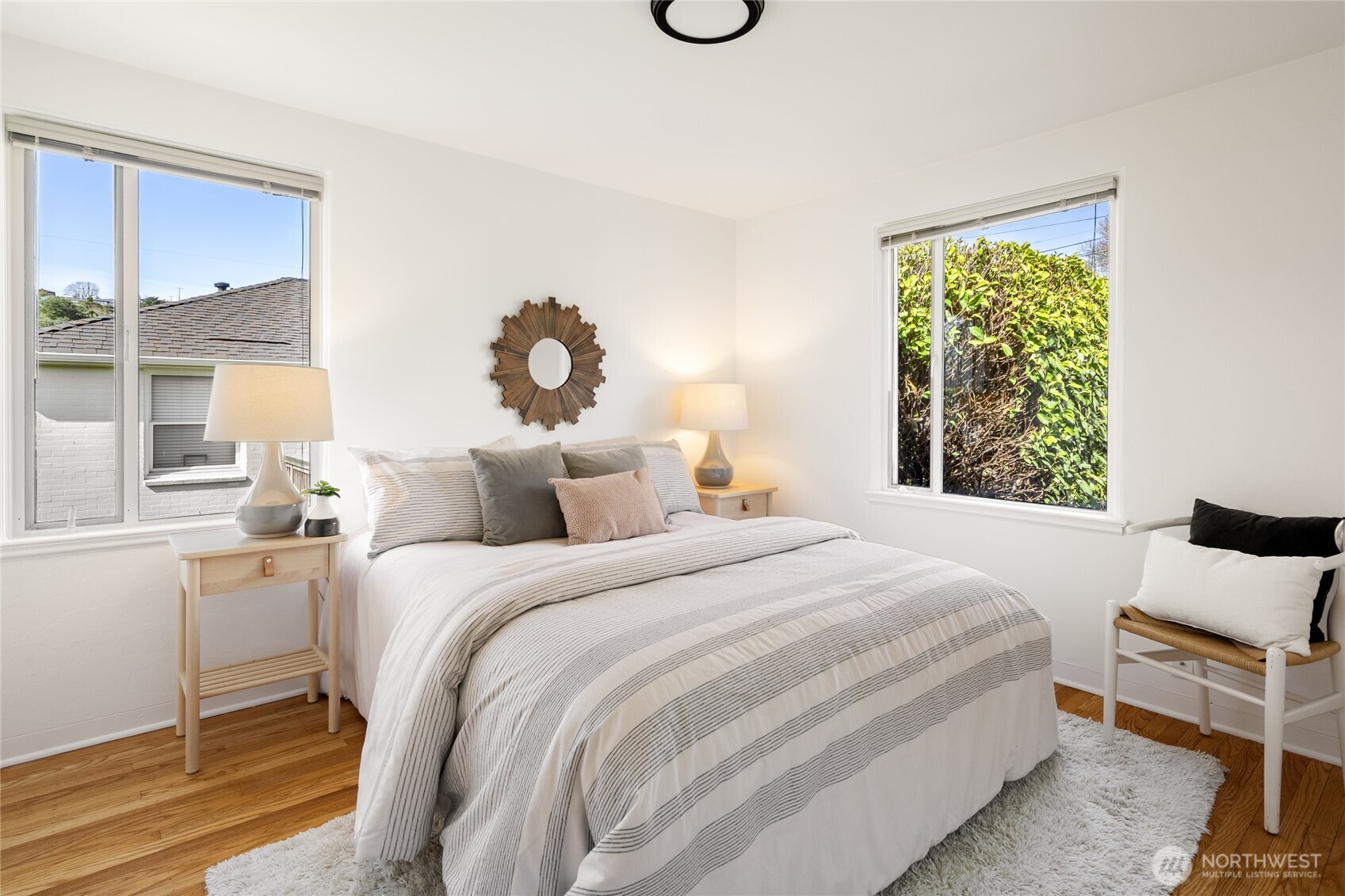 3215 W Bertona Street