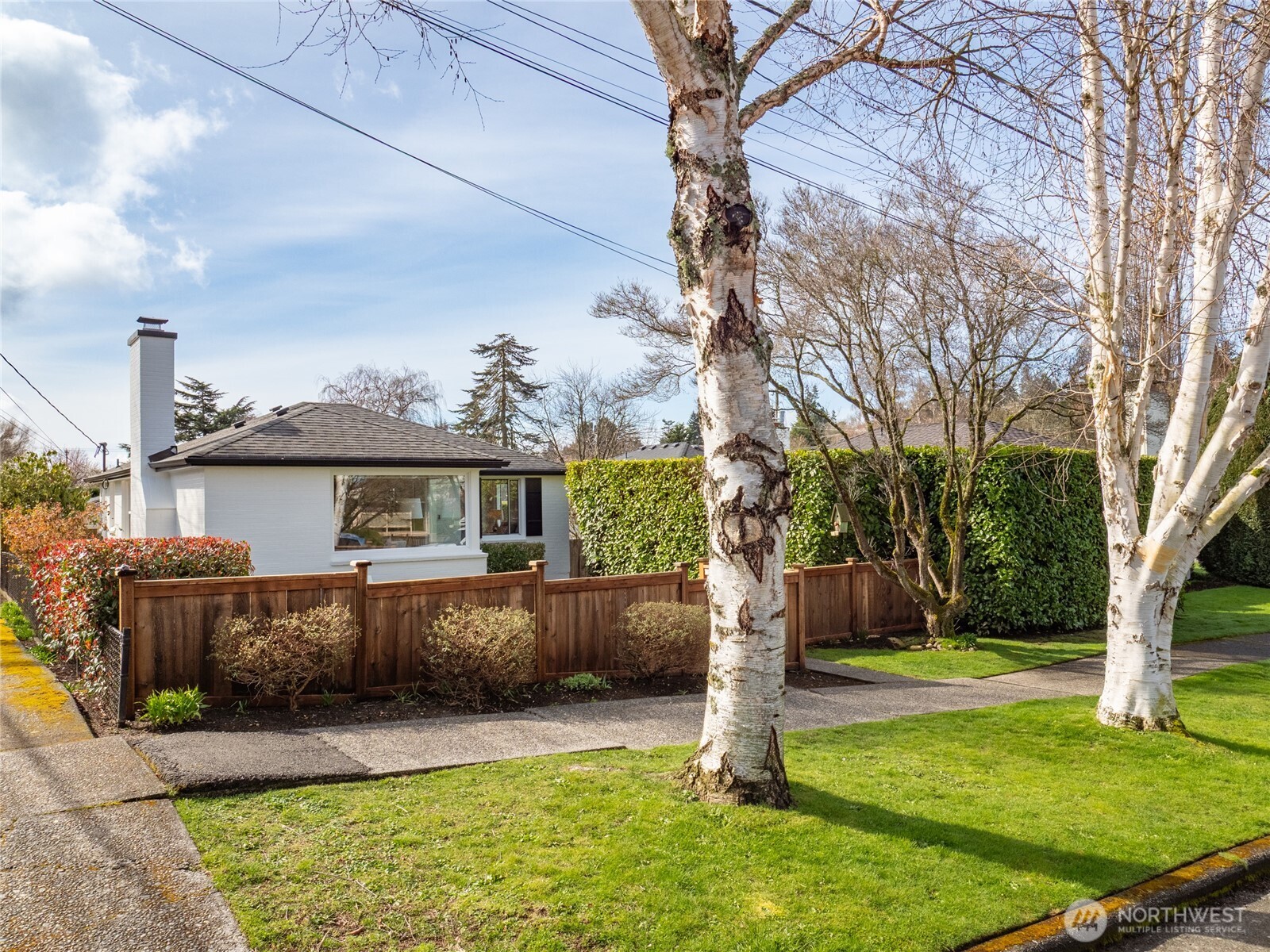 3215 W Bertona Street