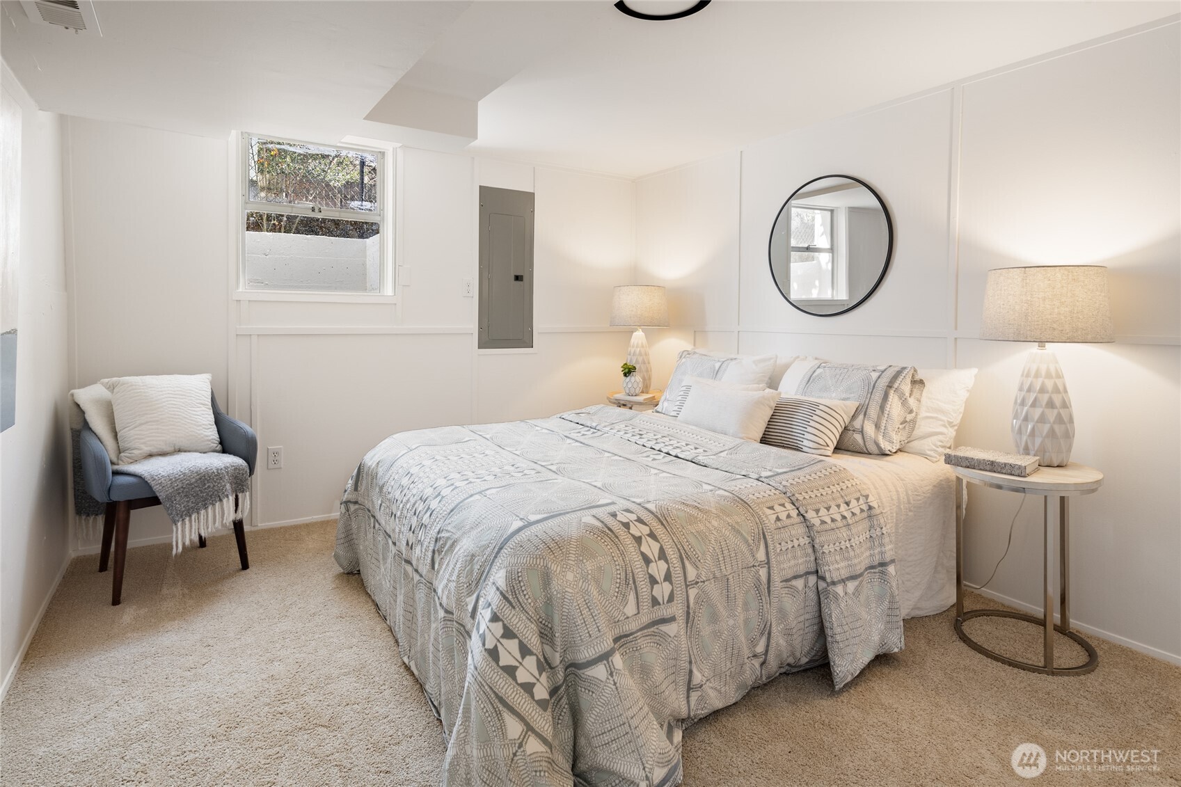 3215 W Bertona Street