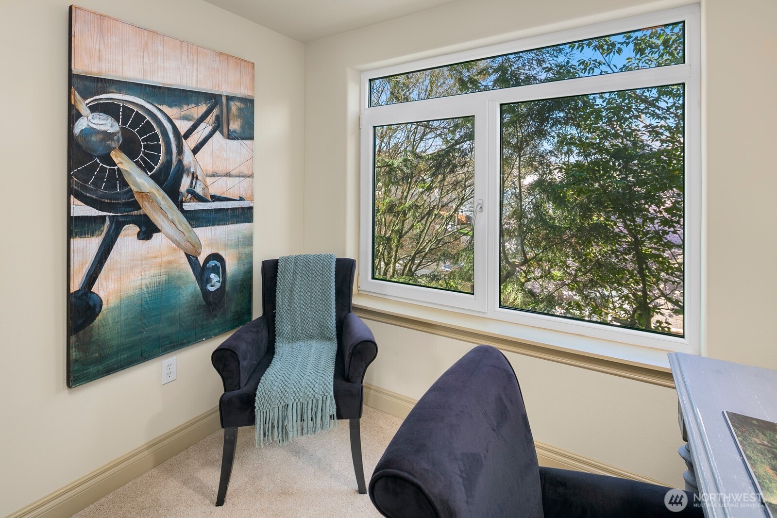 2100 Thorndyke Avenue W Unit: 402