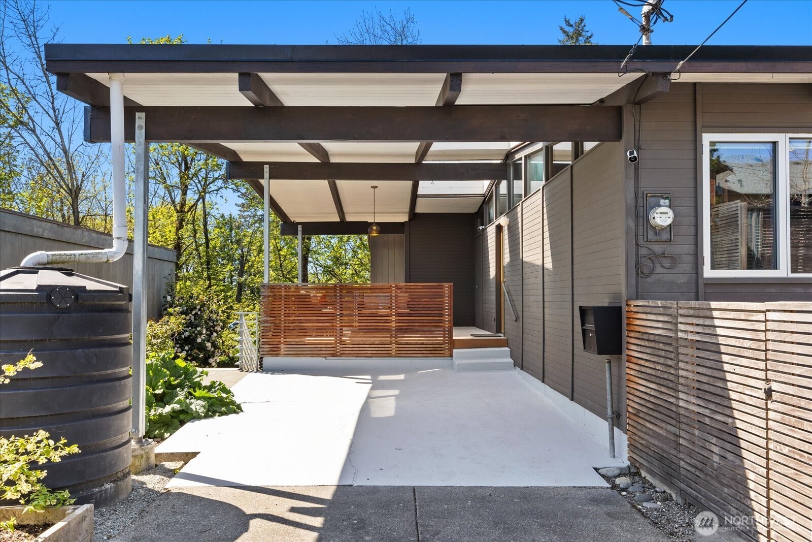 4859 S Spencer Street