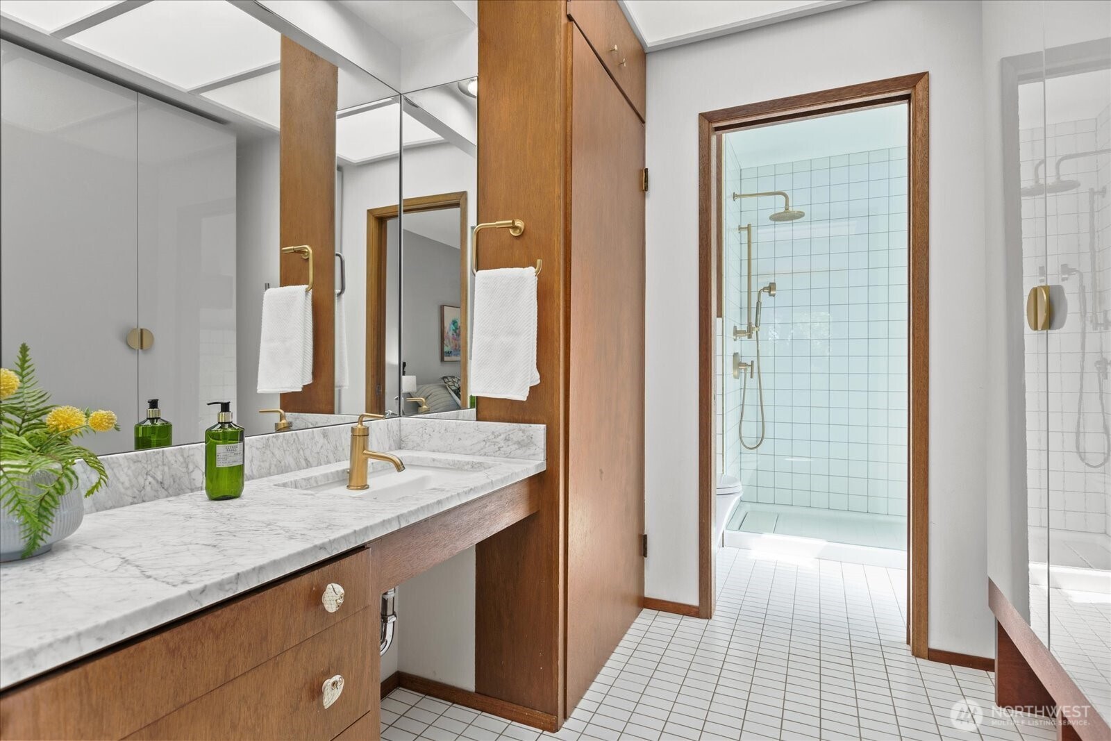 4859 S Spencer Street