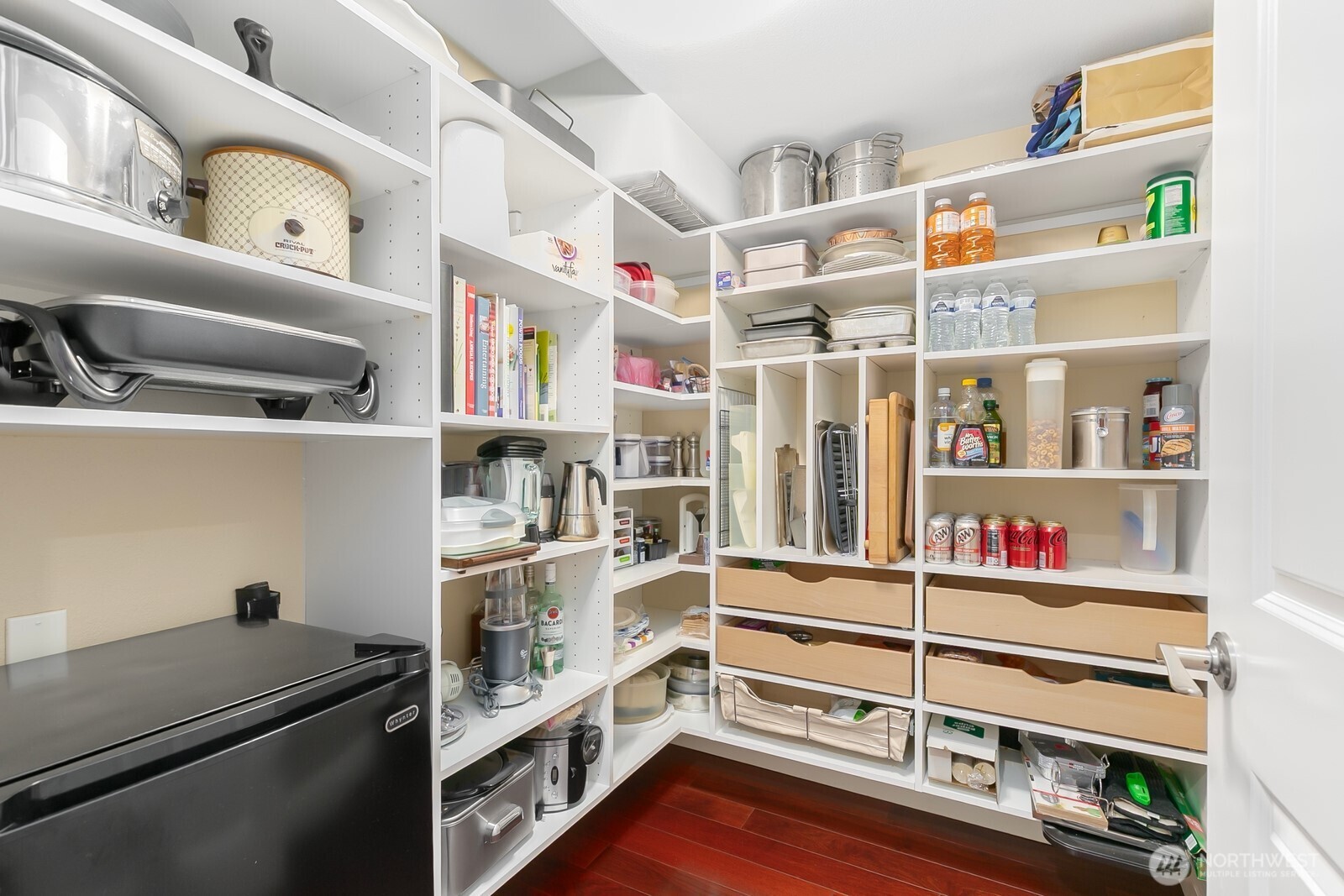 2100 Thorndyke Avenue W Unit: 101