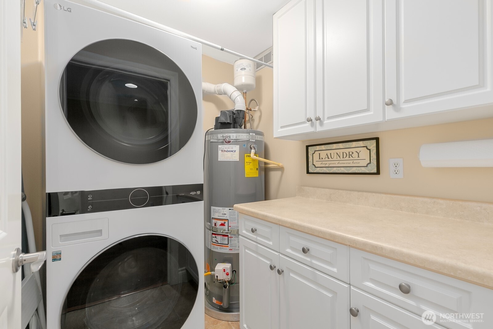 2100 Thorndyke Avenue W Unit: 101