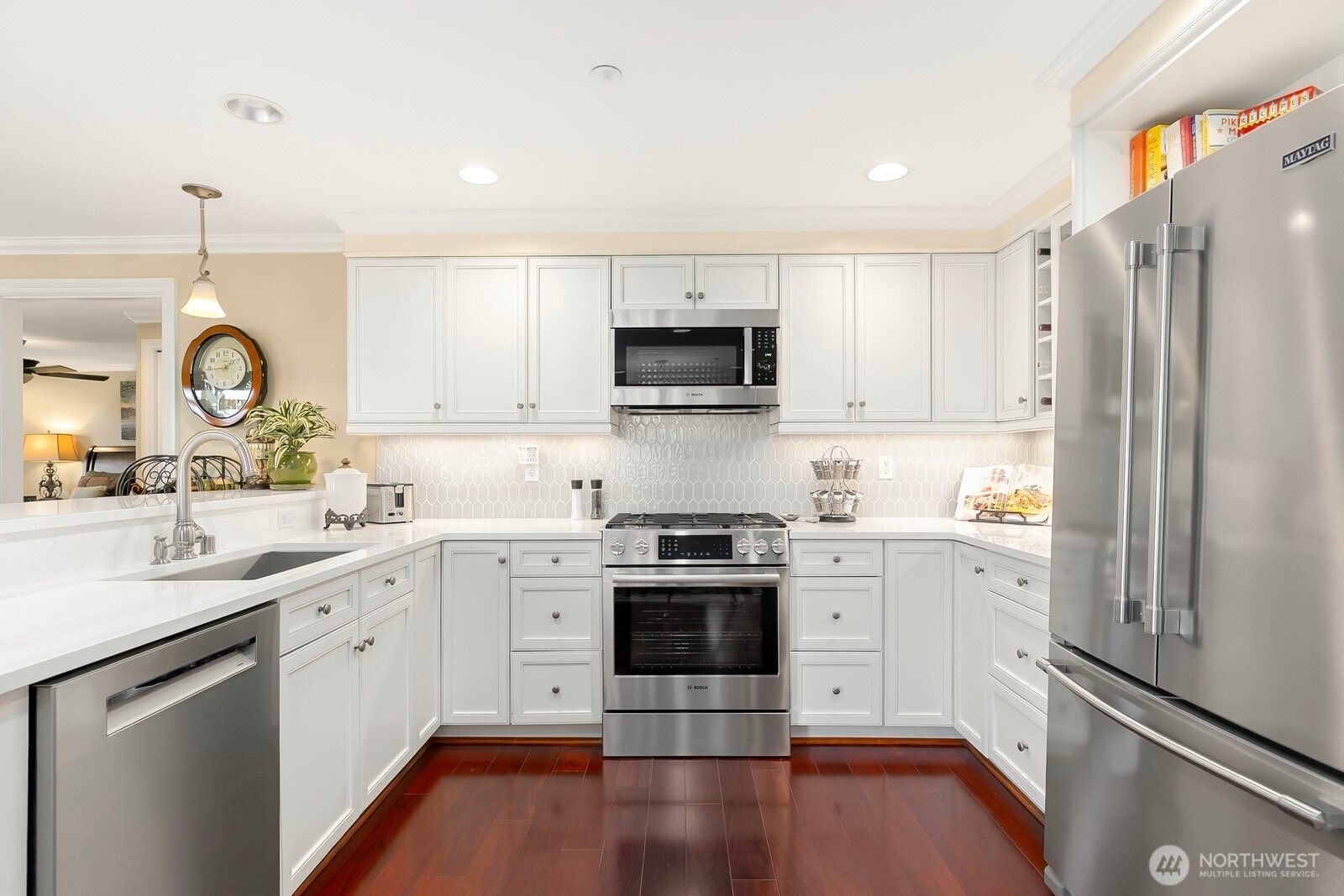 2100 Thorndyke Avenue W Unit: 101